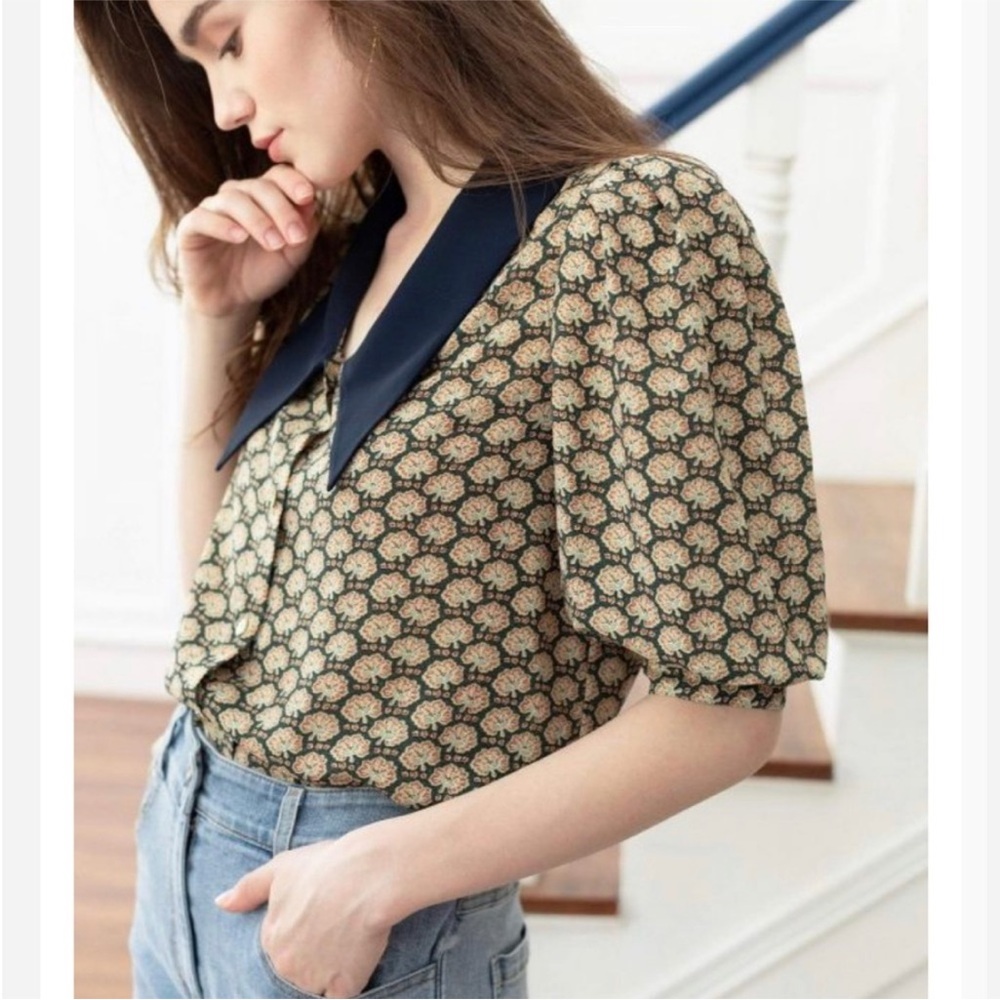 J. ING Puff Sleeve Pointed Collar Floral Blouse (XS)